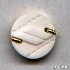 ld8999